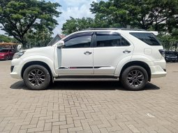 Toyota Fortuner VNT TRD 2014 Putih 5