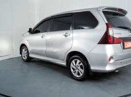 Toyota Avanza Veloz 2015 Silver 2