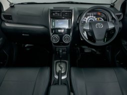 Toyota Avanza Veloz 2015 Silver 9