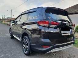 Jual Mobil Bekas, Promo Daihatsu Terios R A/T 2019 Hitam 4
