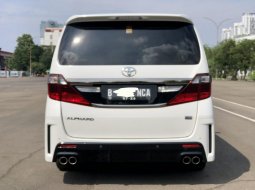 Toyota Alphard GS 2013 Putih 4