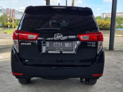 Toyota Kijang Innvova 2.0 V AT 2017 / 2018 / 2016 Wrn Hitam Terawat Siap Pakai TDP 50Jt 5