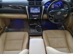 Toyota Camry V 2017 SUV 4