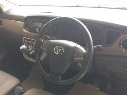 Jual Mobil Bekas, Promo Toyota Calya E 2018 Abu-abu 6