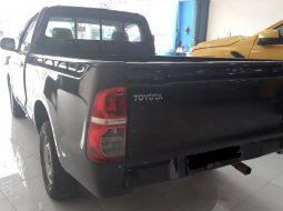 Jual Mobil Bekas, Promo Toyota Hilux S-Cab 2.4 DSL M/T 2015 Hitam 8