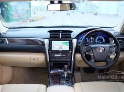 Toyota Camry V 2016 SUV 6