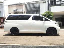 Toyota Vellfire 2008 Q 3.5 Automatic ( PREMIUM SOUND ) 4