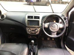 Jual Mobil Bekas. Promo Daihatsu Ayla 1.0L D MT 2017 Abu-abu 3