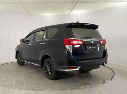 Jual mobil bekas murah Toyota Venturer 2018 di Banten 12