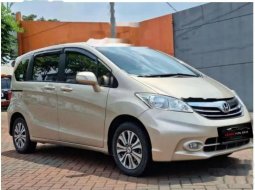 Jual cepat Honda Freed E 2013 di Banten 4