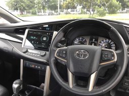 Toyota Innova Venturer 2021 Putih 9