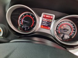 Dodge Journey SXT Platinum 2014 Hitam 2