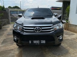 Toyota Hilux 2.4 DSL 4x4 M/T 2017 2