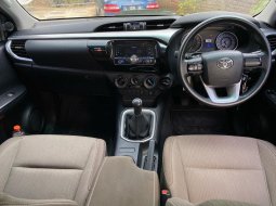 Toyota Hilux 2.4 DSL 4x4 M/T 2017 5