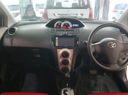 Toyota Yaris 1.5 J 2013 Putih, / Wa: 081387870937 7