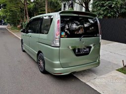 Mobil Nissan Serena 2013 Highway Star terbaik di DKI Jakarta 9