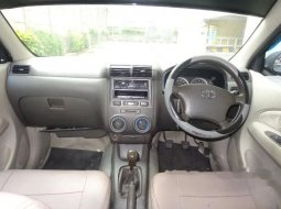 Mobil Toyota Avanza 2009 G terbaik di Jawa Timur 6