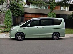 Mobil Nissan Serena 2013 Highway Star terbaik di DKI Jakarta 11