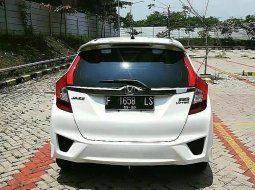 Jual Mobil Bekas Promo Honda Jazz RS 2018 Putih 3