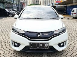 Jual Mobil Bekas Promo Honda Jazz RS 2018 Putih 1