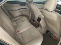 Promo Toyota Camry V 2012 8