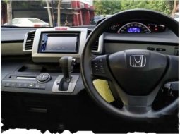 Banten, Honda Freed E 2014 kondisi terawat 1