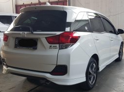 Honda Mobilio E A/T ( Matic ) 2019 Putih Km 21rban Siap Pakai 2