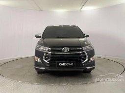Jual mobil bekas murah Toyota Venturer 2018 di Jawa Barat 9