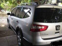 Mobil Nissan Grand Livina 2013 dijual, Banten 3