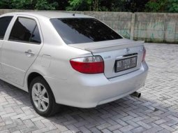 Jawa Tengah, Toyota Vios 2004 kondisi terawat 5