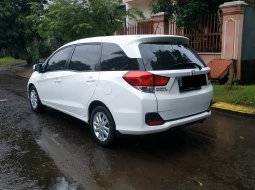 Honda Mobilio E CVT 2015 Putih 3