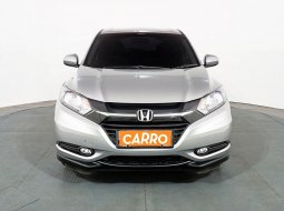 Honda HRV E AT 2018 Silver 1