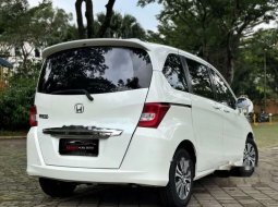 Dijual mobil bekas Honda Freed S, Banten  5