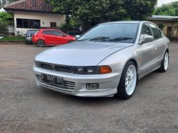 Mobil Mitsubishi Galant 2000 dijual, DKI Jakarta 1