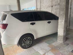 Jual mobil Toyota Kijang Innova 2016 bekas, Jawa Barat 4