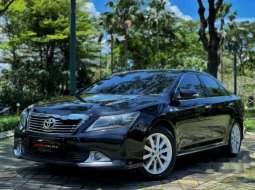 Mobil Toyota Camry 2012 V terbaik di Banten 7