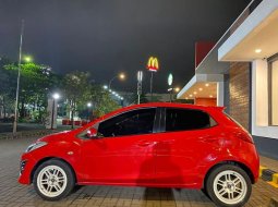 Dijual mobil bekas Mazda 2 R, DKI Jakarta  4