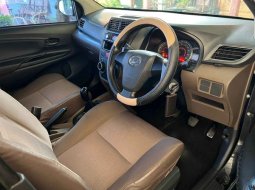 Dijual mobil bekas Daihatsu Xenia , Jawa Timur  4