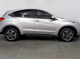 Honda HRV E SE AT 2021 Silver345 4