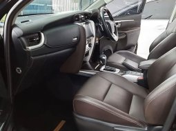 Toyota Fortuner VRZ 2019 4