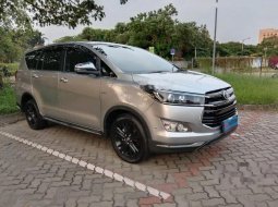 Jual mobil Toyota Venturer 2017 bekas, Banten 12