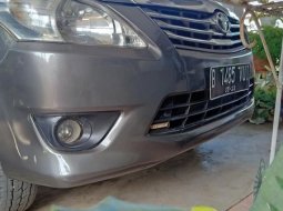 Jual mobil Toyota Kijang Innova G Luxury 2012 bekas, Lampung 1