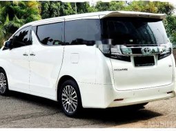 Toyota Vellfire 2017 DKI Jakarta dijual dengan harga termurah 5