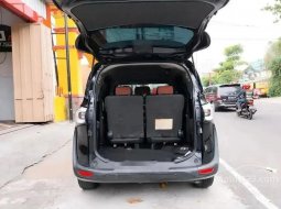 Dijual mobil bekas Toyota Sienta V, Jawa Timur  4