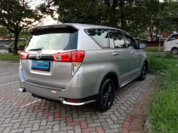 Jual mobil Toyota Venturer 2017 bekas, Banten 3