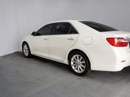 Toyota Camry 2.5 V 2012 4