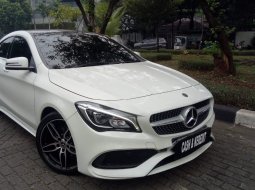 Mercedes-Benz CLA 200 AMG Line 2018 3