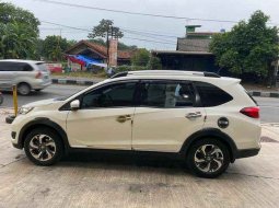 Mobil Honda BR-V 2016 E CVT dijual, Jawa Barat 4