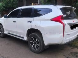 DKI Jakarta, Mitsubishi Pajero 2018 kondisi terawat 4