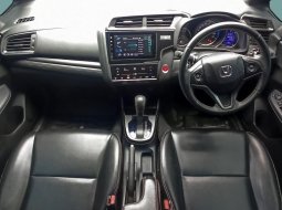 Honda Jazz RS AT 2019 Putih 10